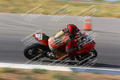 media/Apr-30-2023-CRA (Sun) [[020fcf5d43]]/Race 14-400 Expert-Amateur Superbike/